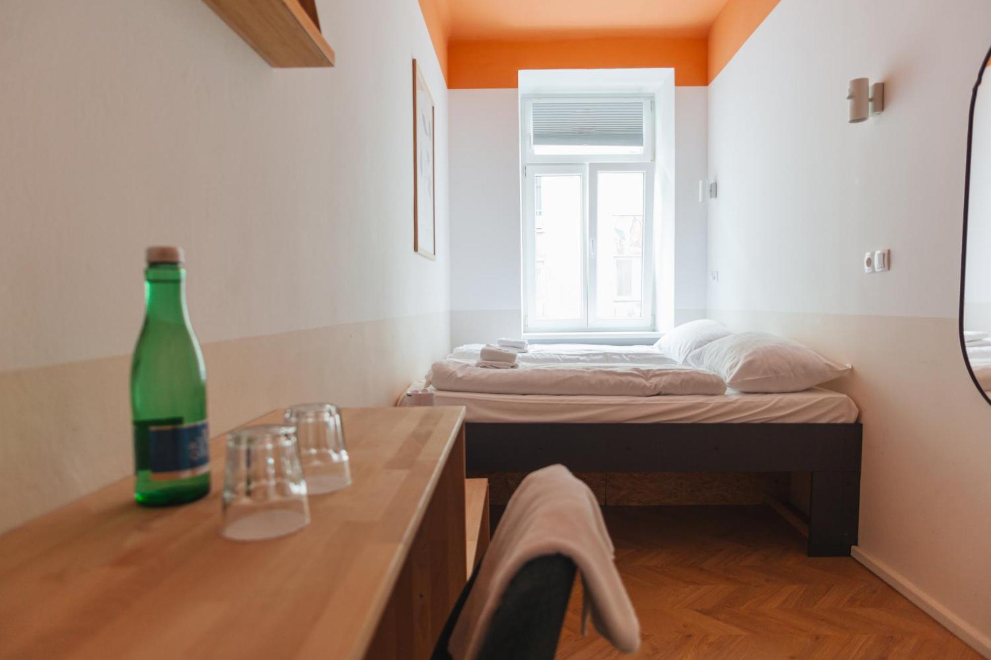 Malfatti Room Oasis With Coworking Space Wenen Buitenkant foto