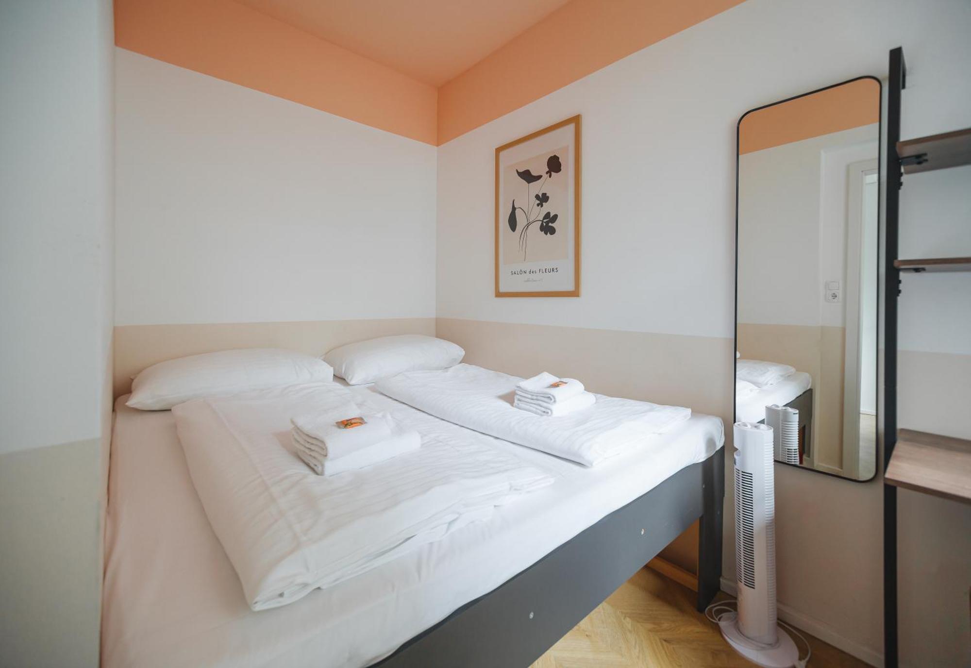 Malfatti Room Oasis With Coworking Space Wenen Buitenkant foto